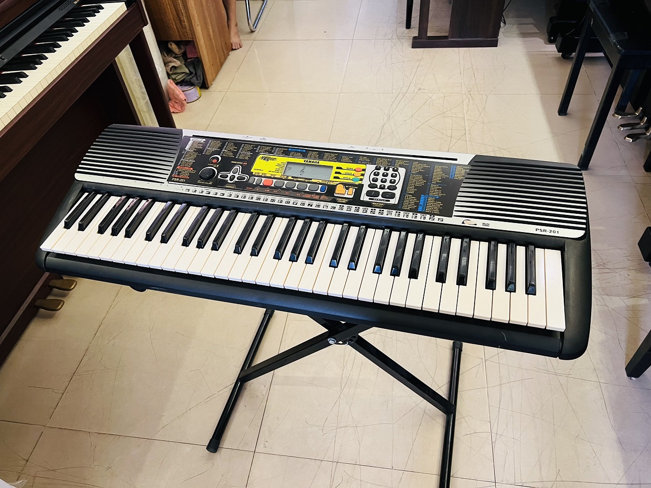 ban-dan-organ-gia-re-ha-noi