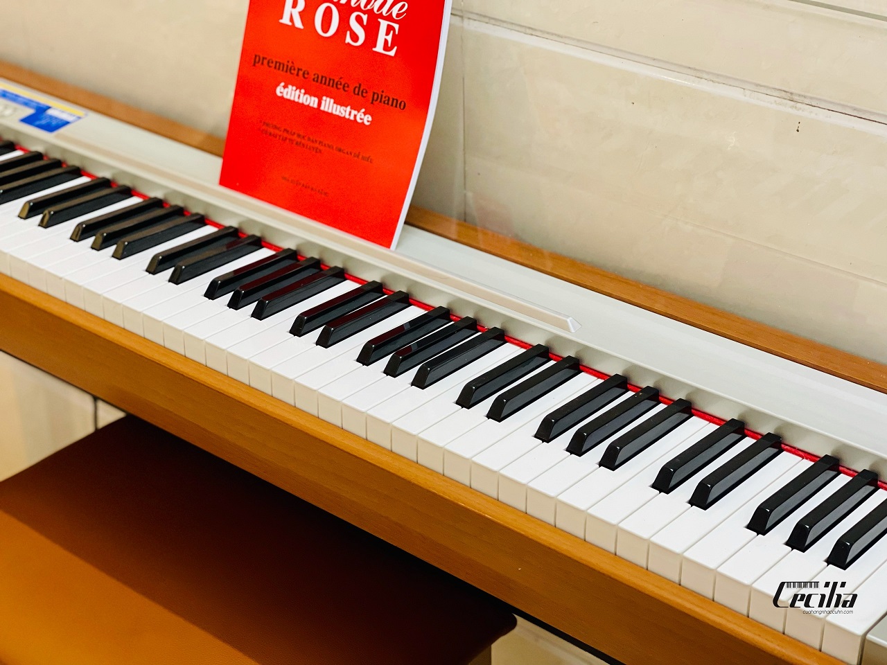 dan-piano-kawai-l1-3