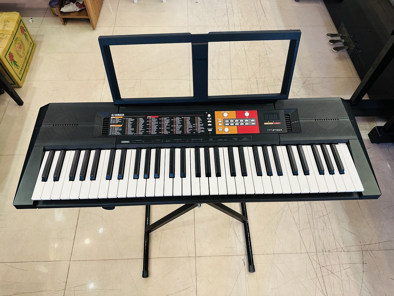 organ-yamaha-f51-1
