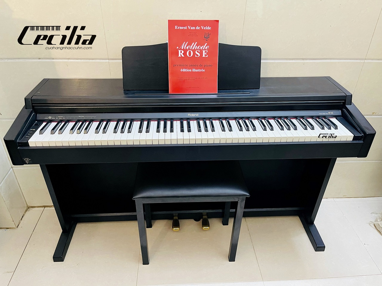 piano-roland-hp145-4