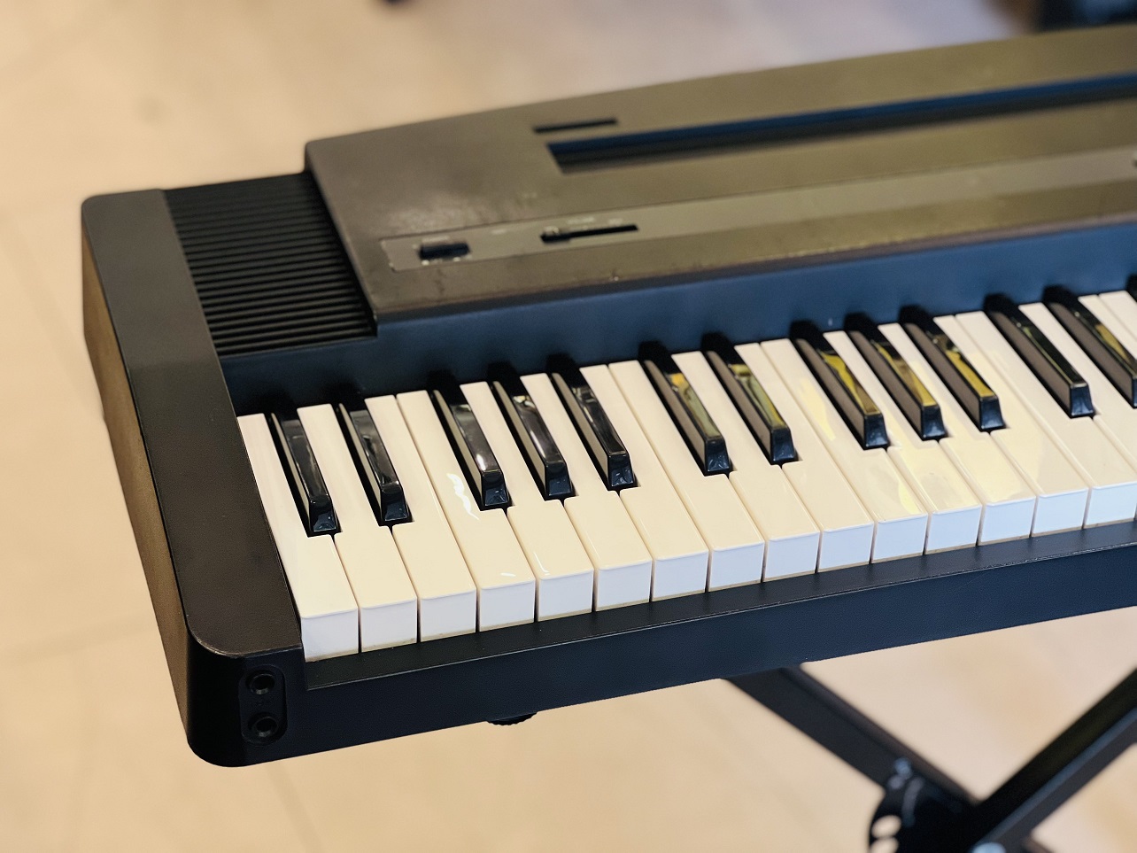piano-roland-noi-dia-nhat-4