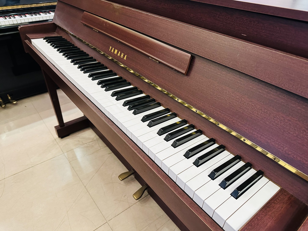 piano-yamaha-dup5-3