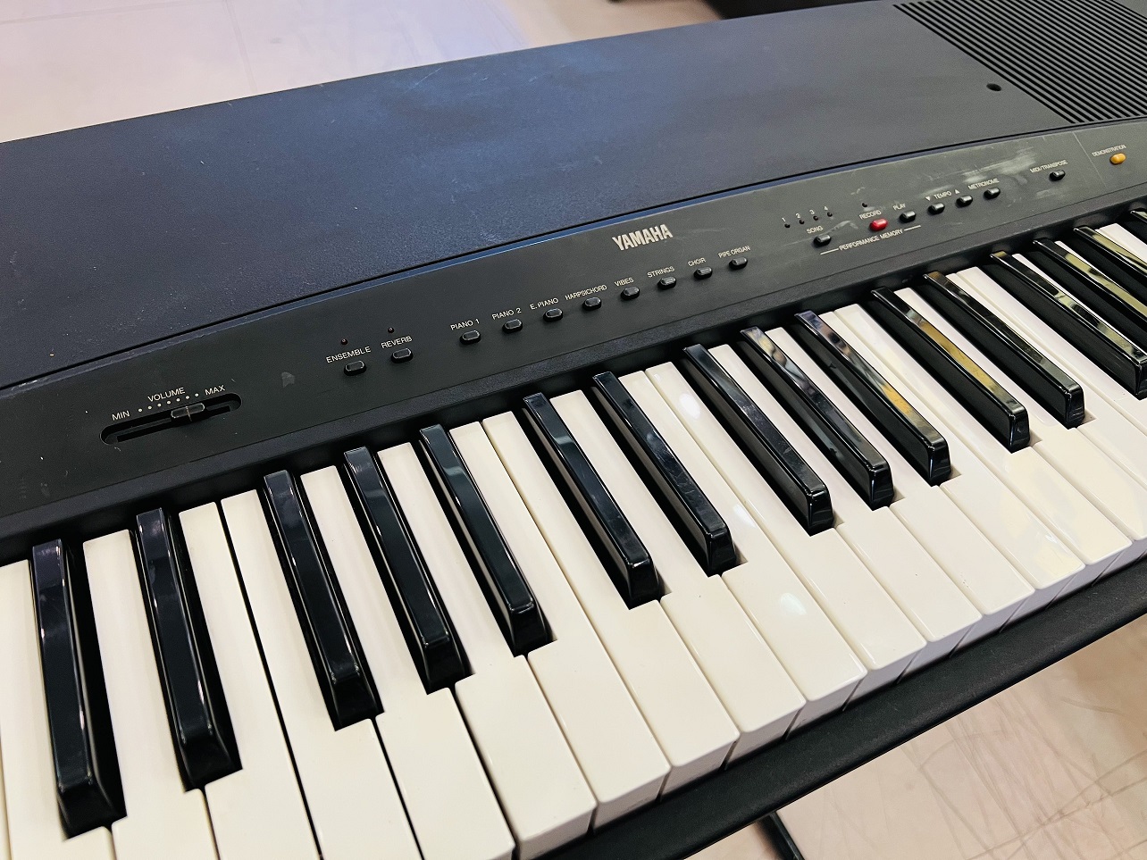piano-yamaha-size-nho-2