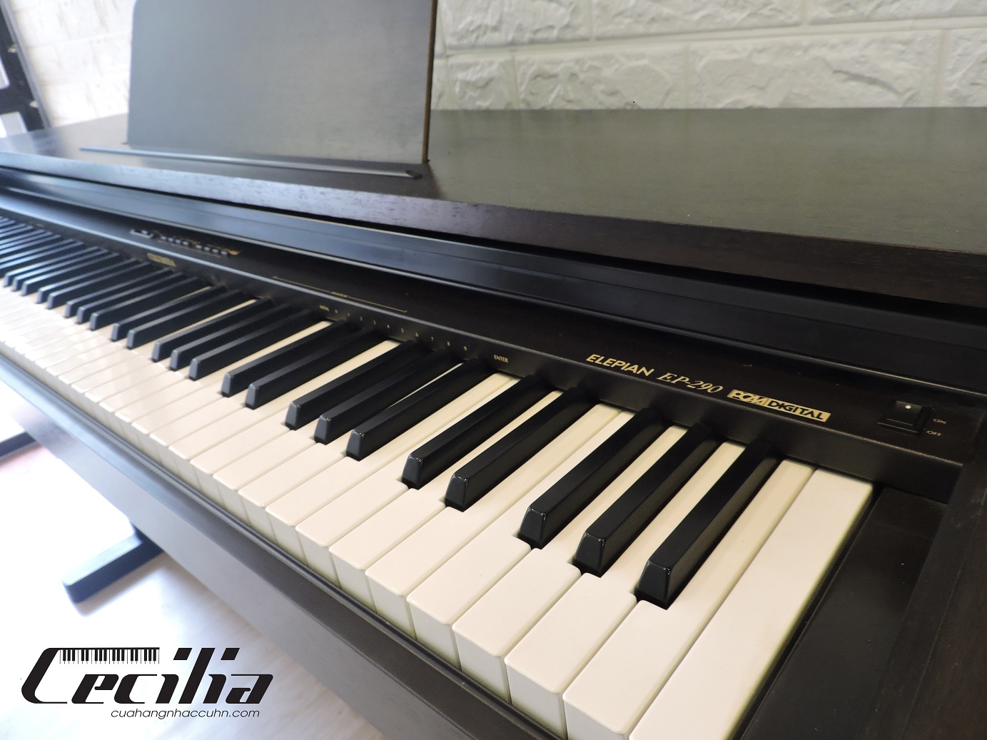 piano_nhat_columbia_ep290