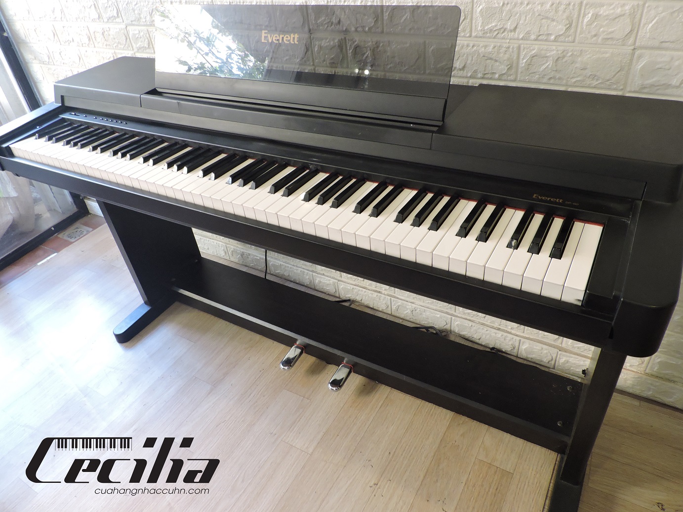 piano_yamha_dien_dp70