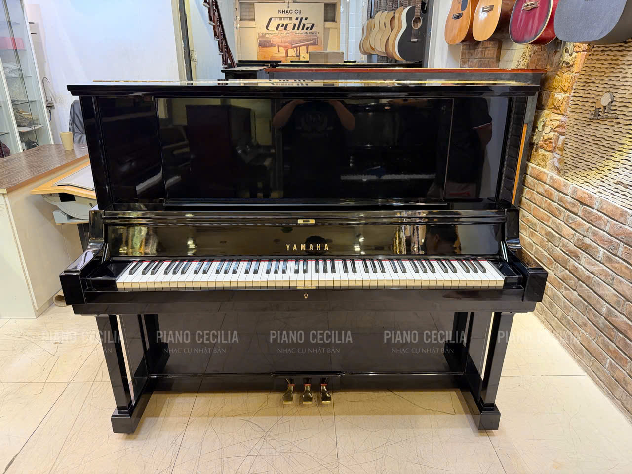 yamaha_yua_1